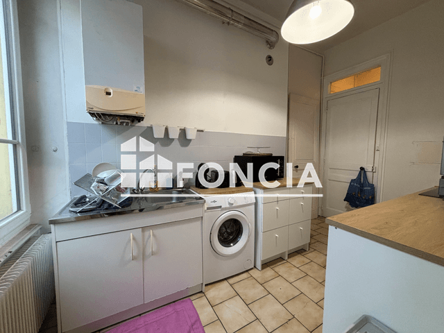 Appartement 2 pièces (47.96 m²) à louer - Lyon 6ᵉ (69006)