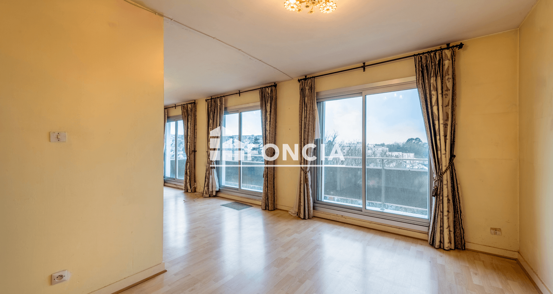 Appartement 5 pièces (94.33 m²) à vendre - Brest (29200)