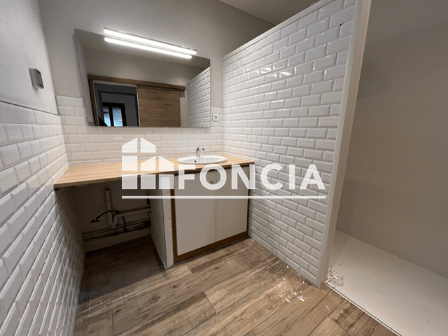 Maison 4 pièces (73.73 m²) à louer - Sainte Gemme Moronval (28500)