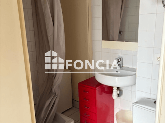 Studio meublé (16 m²) à louer - Nimes (30000)