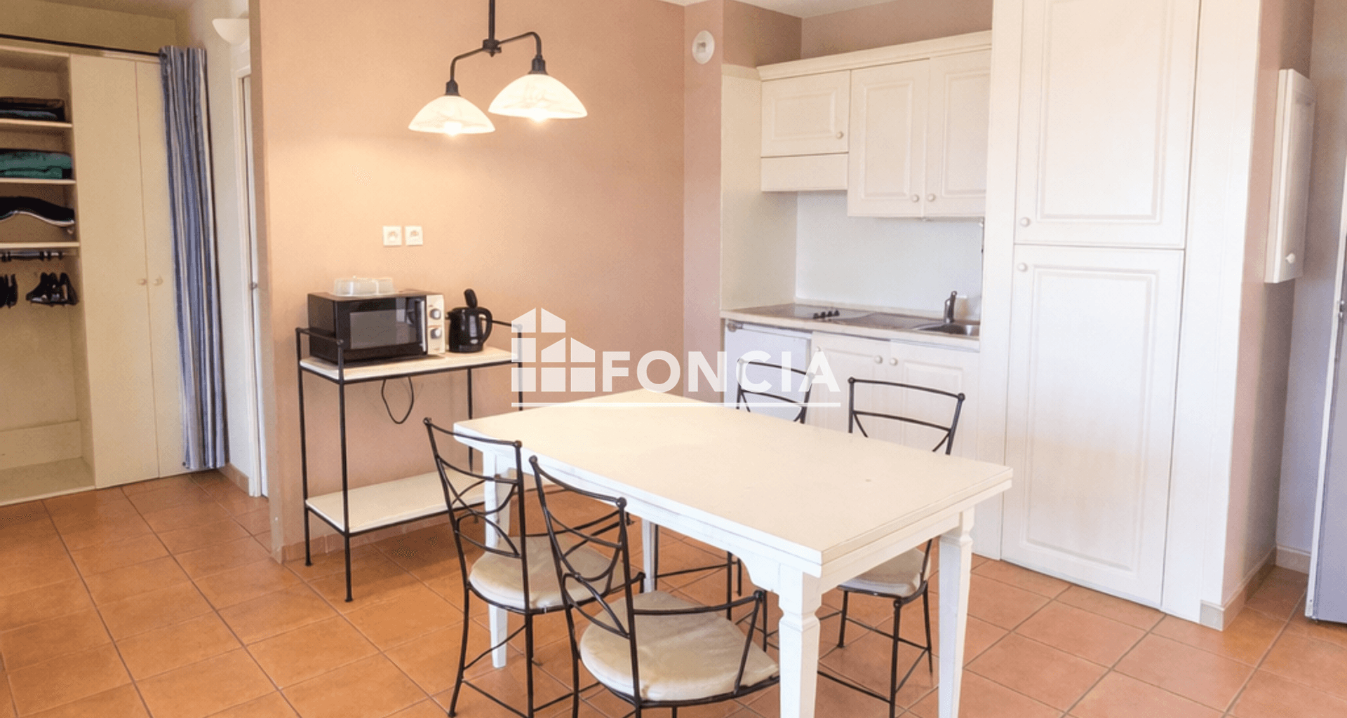 Appartement 2 pièces (45.33 m²) à vendre - Saumane-de-vaucluse (84800)