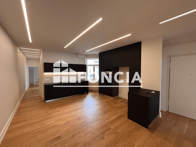 Appartement 4 pièces (104.06 m²) à louer - Strasbourg (67000)