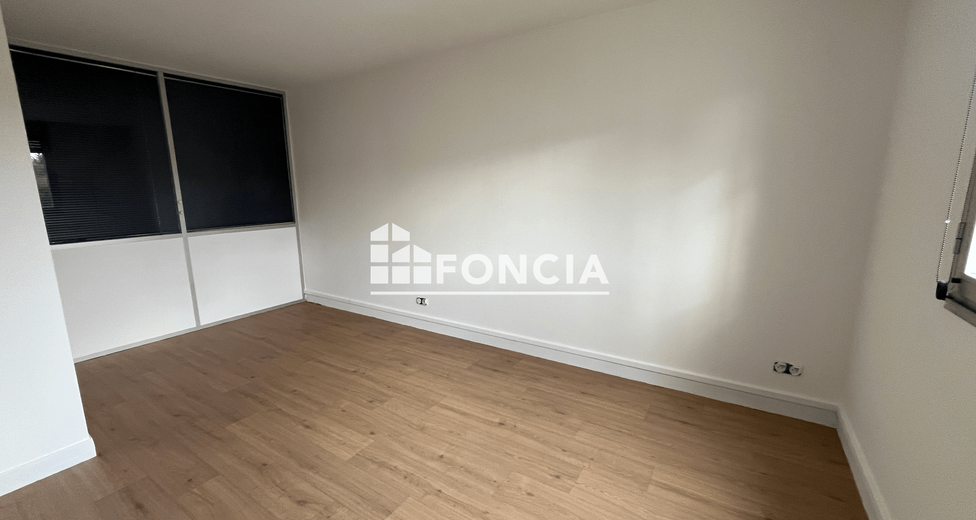 Appartement 2 pièces (52.99 m²) à louer - Pontault-combault (77340)