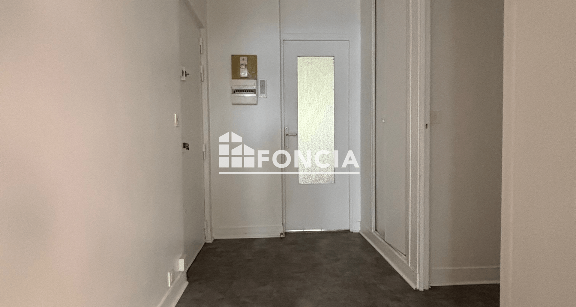 Appartement 4 pièces (82.81 m²) à louer - Asnières-sur-seine (92600)