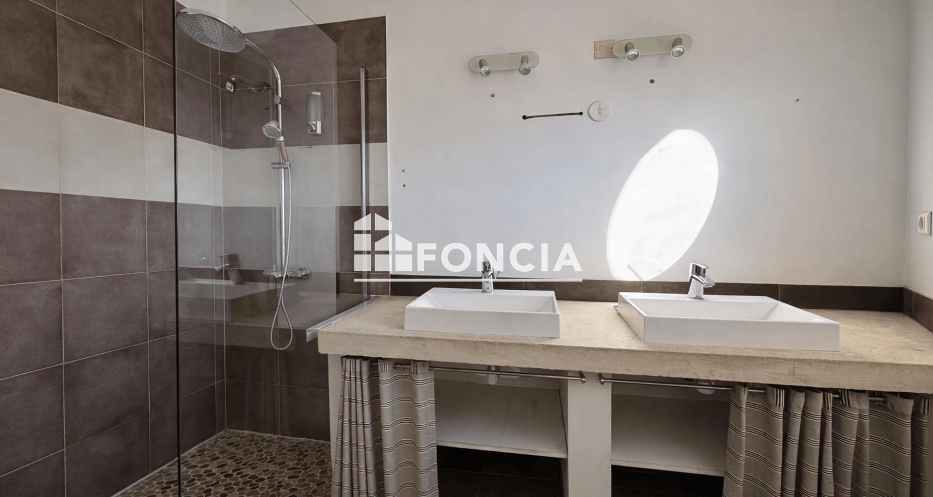 Maison 5 pièces (131.58 m²) à vendre - Nîmes (30900)