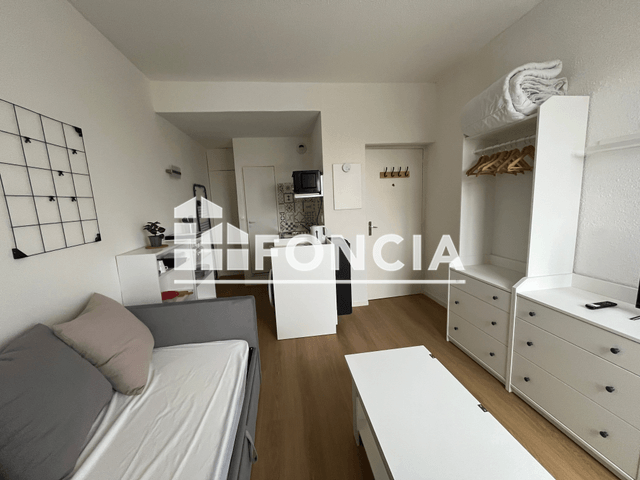 Studio meublé (16.3 m²) à louer - Le Mans (72000)