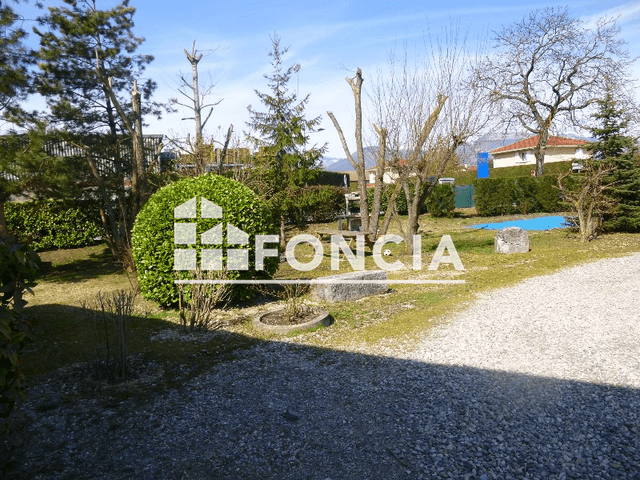 Studio (28 m²) à louer - Bresson (38320)