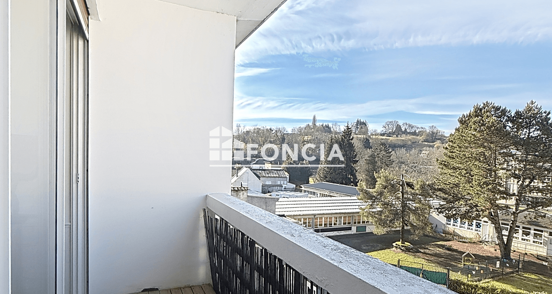 Appartement 5 pièces (104 m²) à vendre - Lisieux (14100)