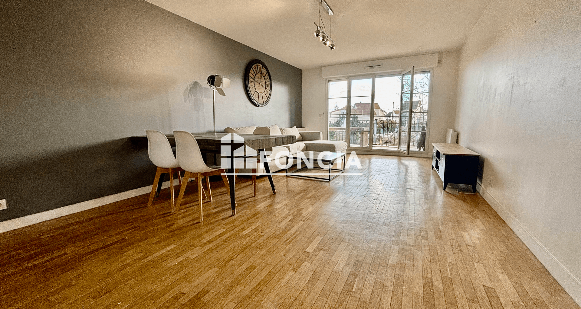Appartement meublé 3 pièces (68.4 m²) à louer - Saint-cyr-l'école (78210)