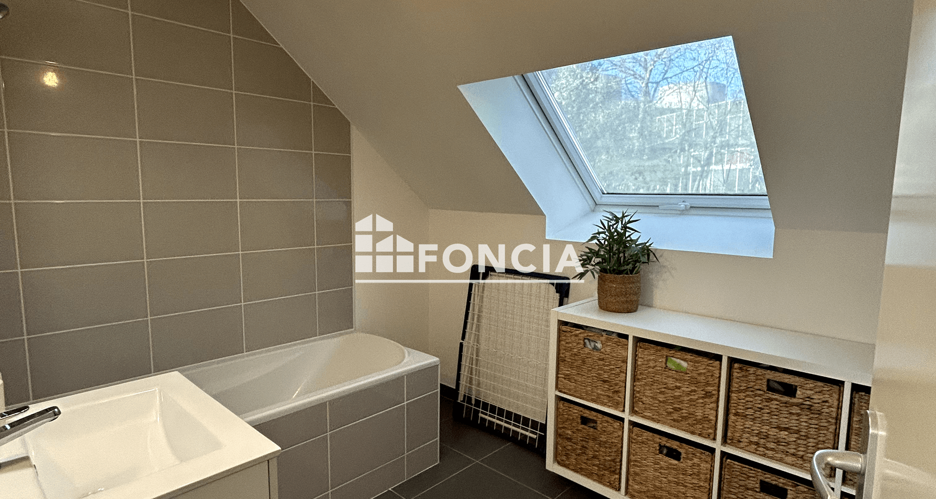 Maison 4 pièces (96 m²) à vendre - Orléans (45100)