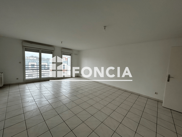 Appartement 4 pièces (93.2 m²) à louer - Lens (62300)