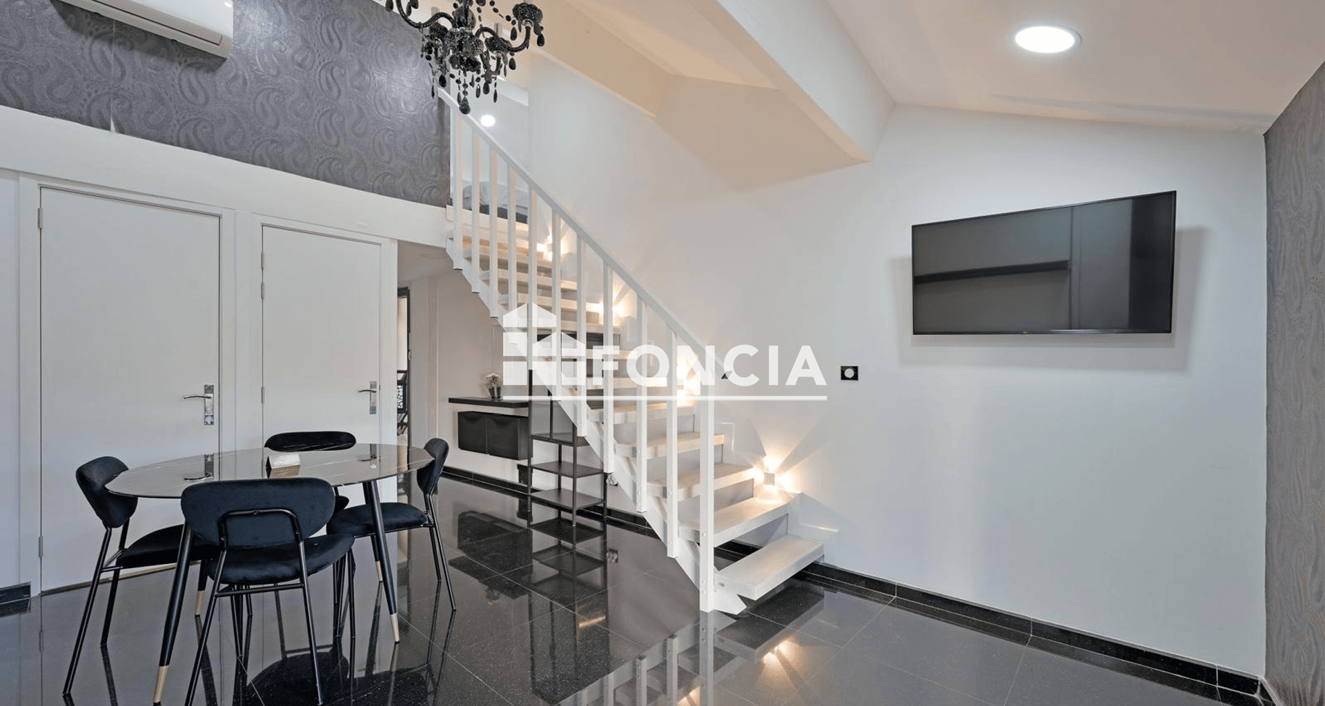 Appartement meublé 2 pièces (33.56 m²) à louer - Avignon (84000)