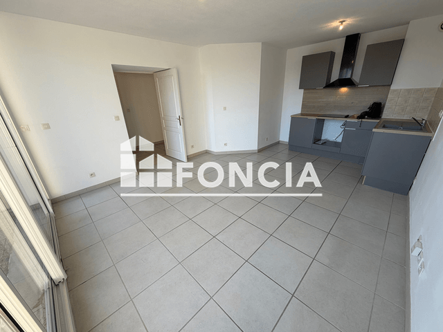 Appartement 2 pièces (42.22 m²) à louer - Saint Martin De Crau (13310)