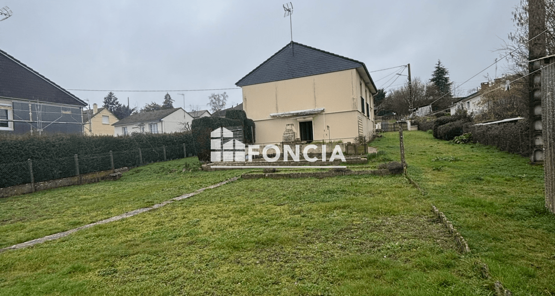 Maison 4 pièces (74 m²) à vendre - Fresnay-sur-sarthe (72130)