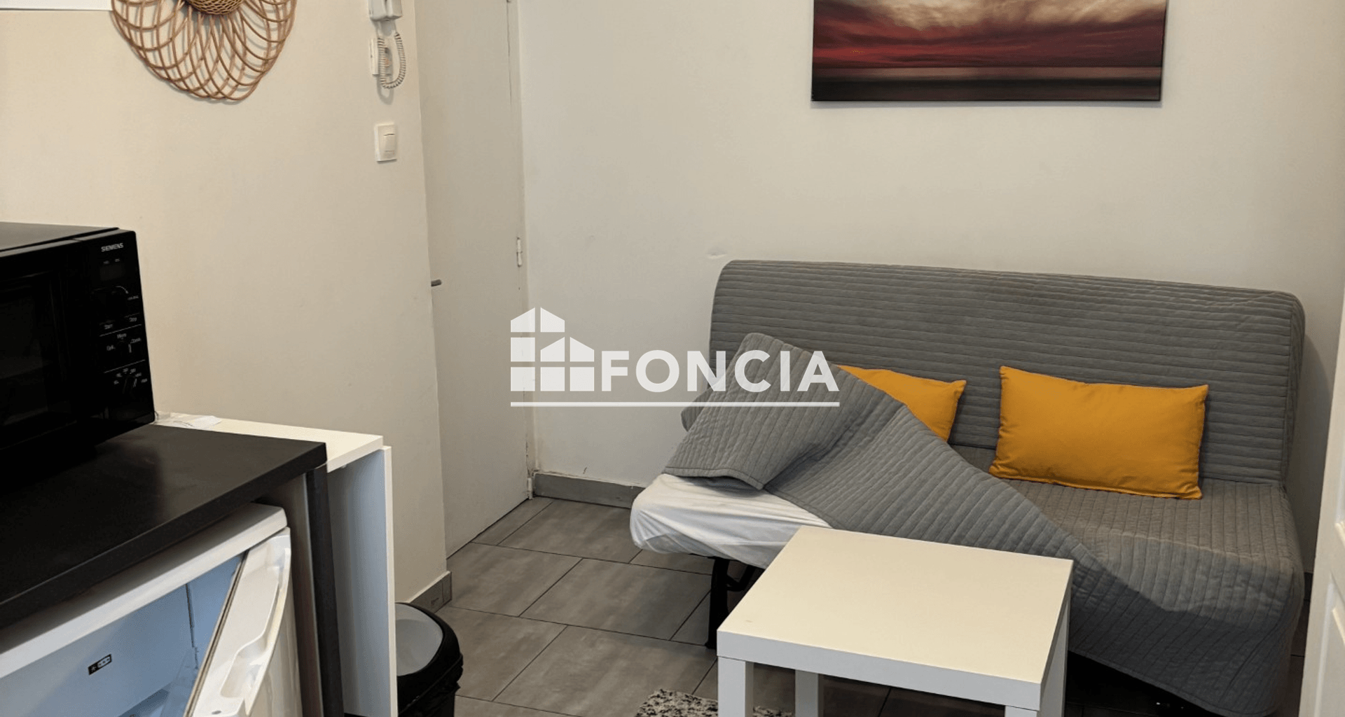 Studio meublé (12.16 m²) à louer - Fontainebleau (77300)