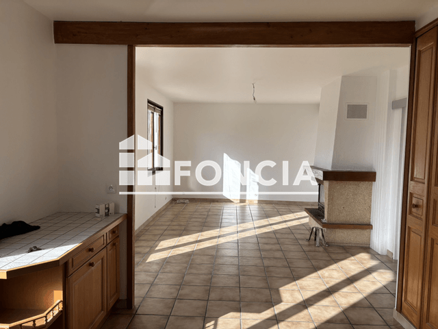 Maison 6 pièces (103.5 m²) à louer - Champagne Sur Seine (77430)