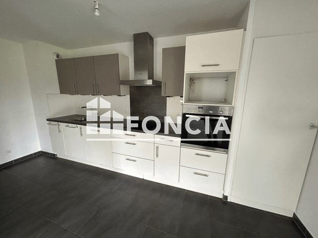 Appartement 4 pièces (94 m²) à louer - Horbourg-wihr (68180)