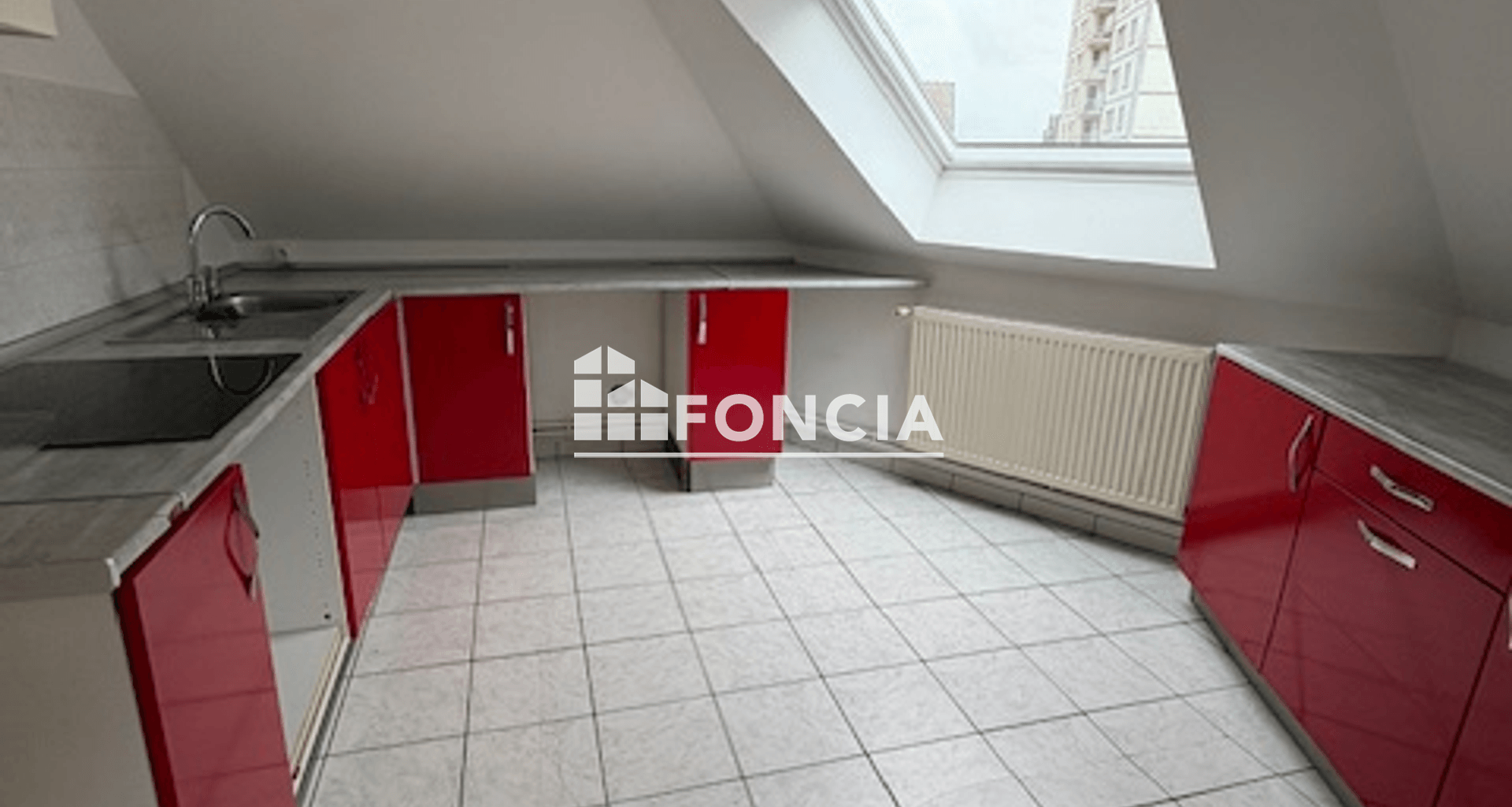 Appartement 4 pièces (48 m²) à vendre - Charleville-mézières (08000)