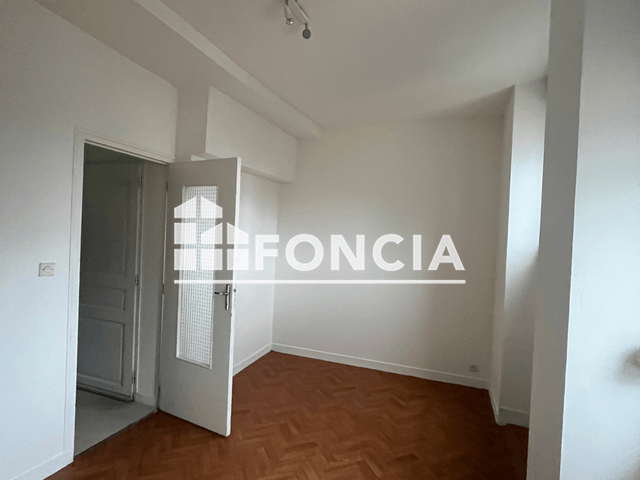 Appartement 2 pièces (32.45 m²) à louer - Tinchebray-bocage (61800)