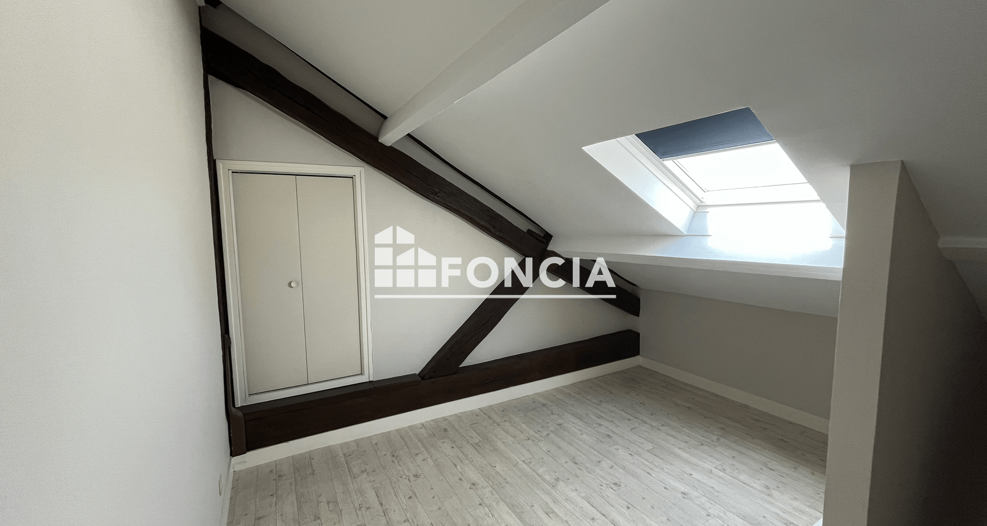 Appartement 2 pièces (28.4 m²) à louer - Le Mans (72000)