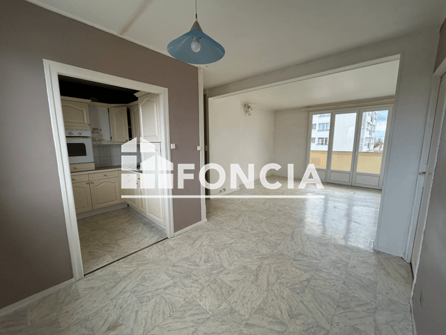 Appartement 4 pièces (76.84 m²) à louer - Laon (02000)