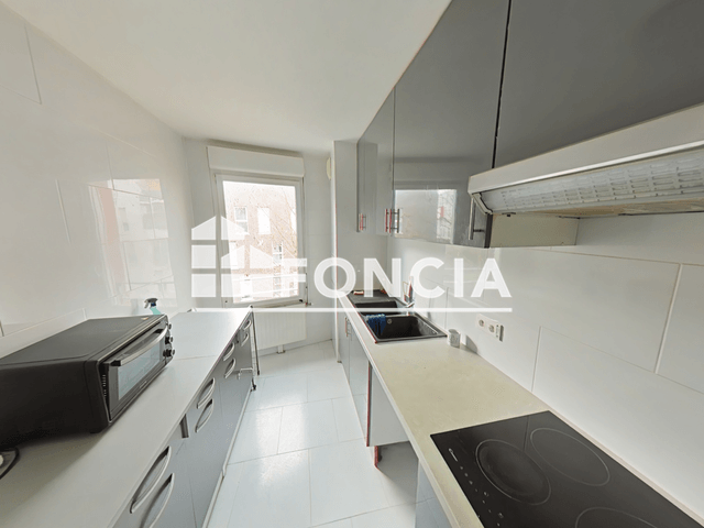 Appartement meublé 4 pièces (83.32 m²) à louer - Bobigny (93000)