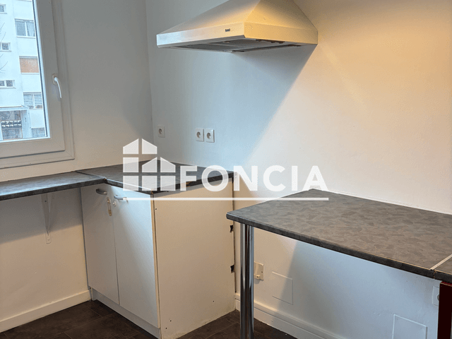 Appartement 2 pièces (43.75 m²) à louer - Vandoeuvre-les-nancy (54500)