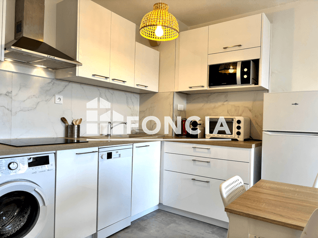 Appartement meublé 2 pièces (34.52 m²) à louer - Hyeres (83400)