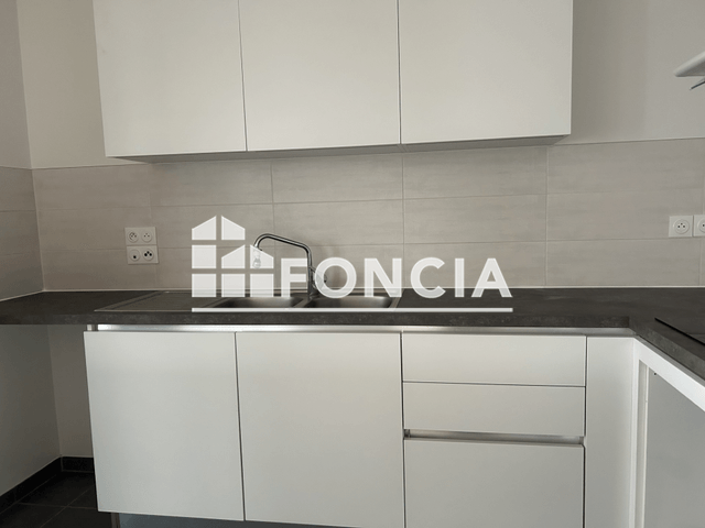 Appartement 2 pièces (56.95 m²) à louer - Lille (59000)