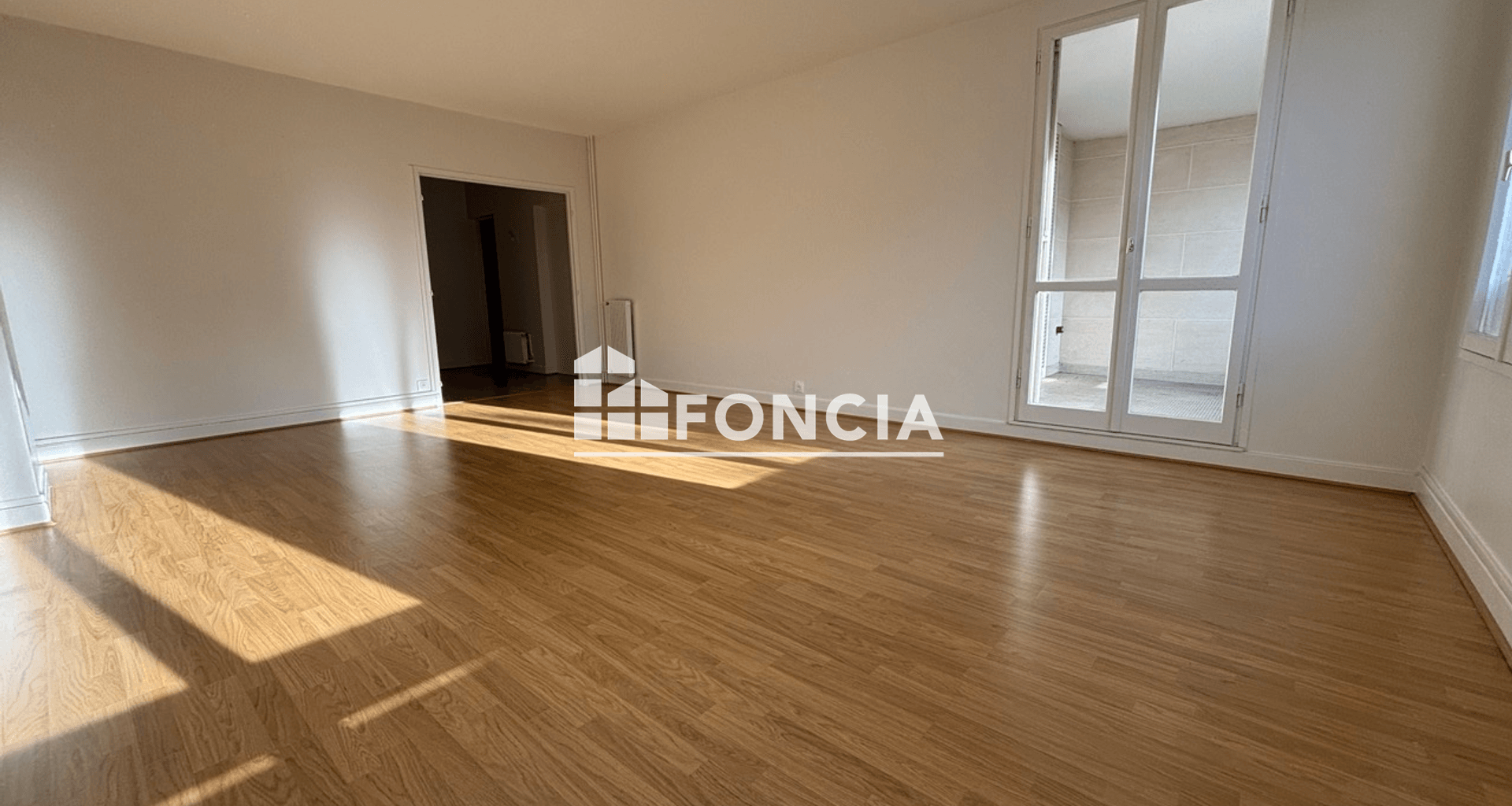 Appartement 3 pièces (102 m²) à louer - Louveciennes (78430)