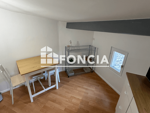 Studio meublé (16.37 m²) à louer - Niort (79000)
