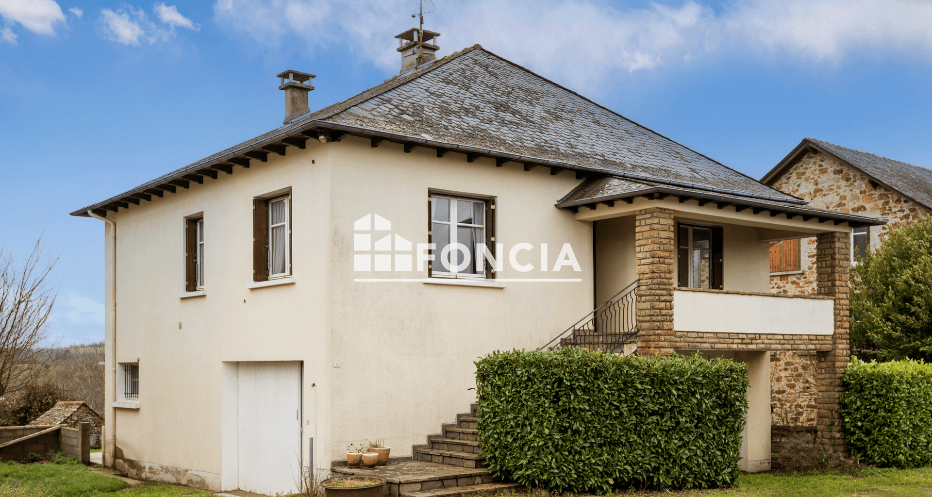 Maison 6 pièces (87 m²) à vendre - Sauveterre-de-rouergue (12800)