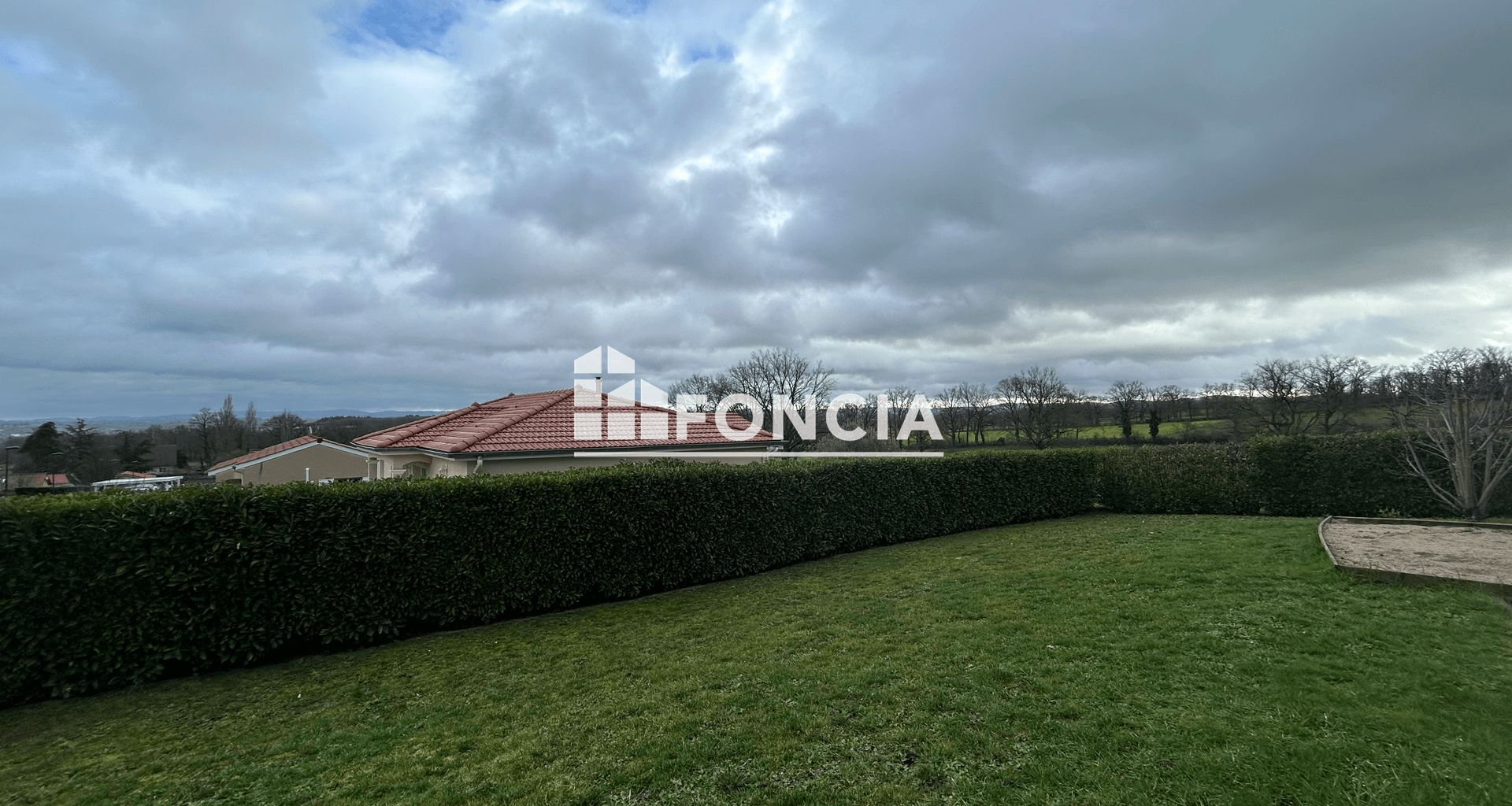 Maison 4 pièces (94.33 m²) à louer - Commelle-vernay (42120)