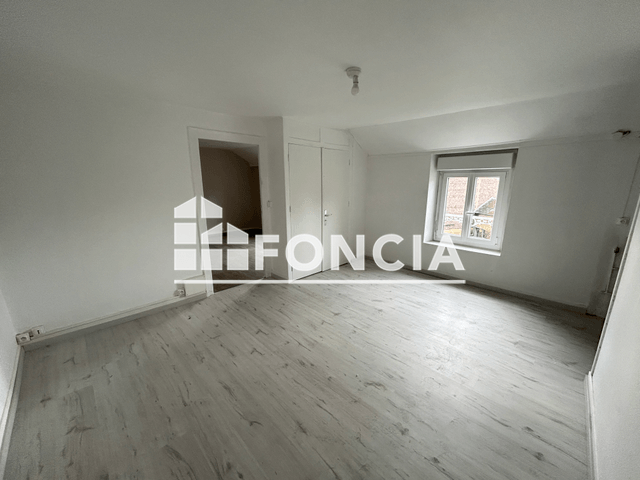 Appartement 2 pièces (35 m²) à louer - Charleville Mezieres (08000)
