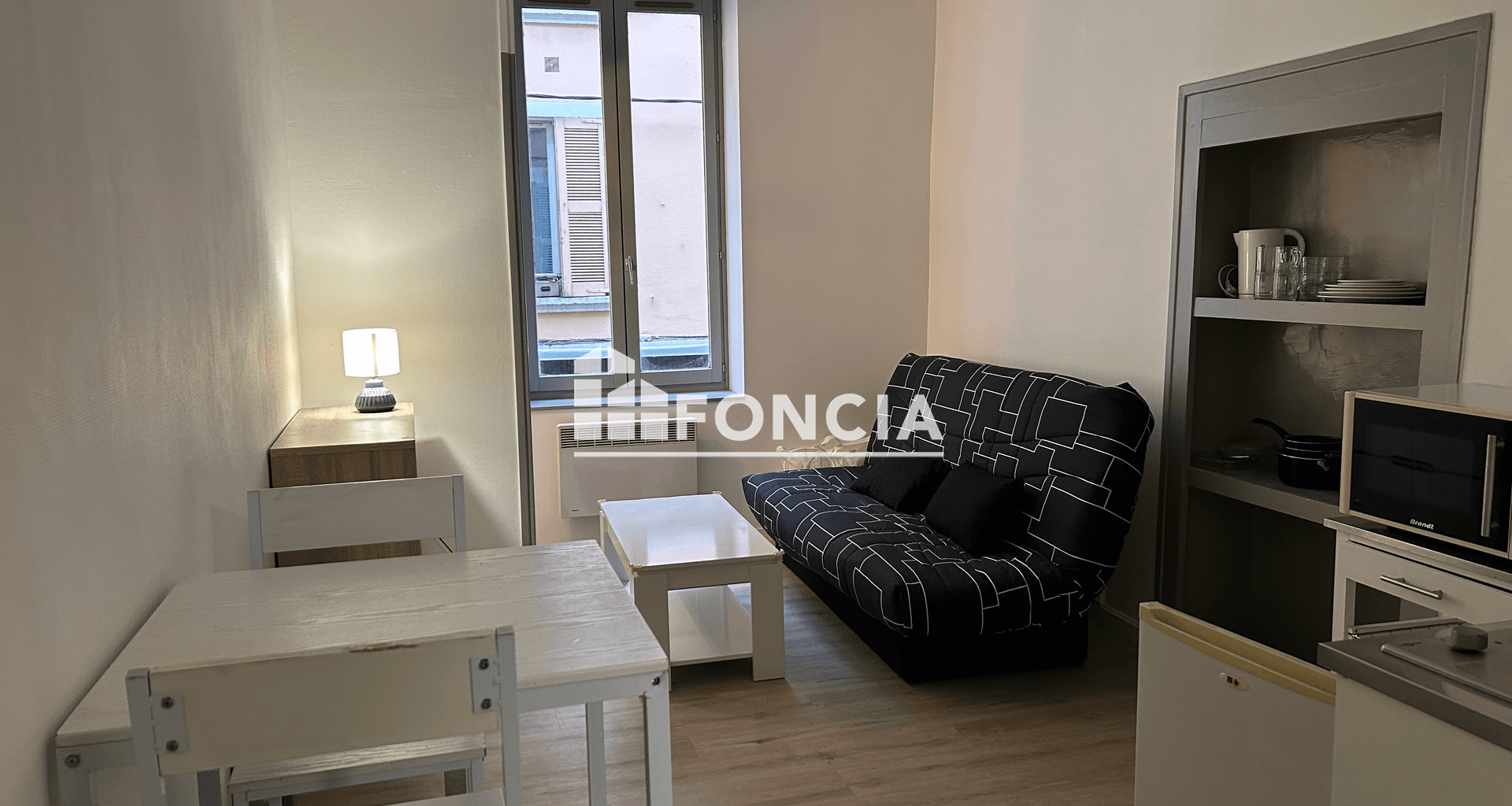 Studio meublé (17.82 m²) à louer - Voiron (38500)
