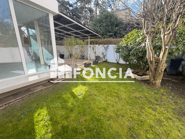 Appartement 2 pièces (45.23 m²) à louer - Le Plessis-robinson (92350)