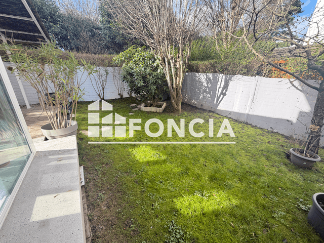 Appartement 2 pièces (45.23 m²) à louer - Le Plessis-robinson (92350)