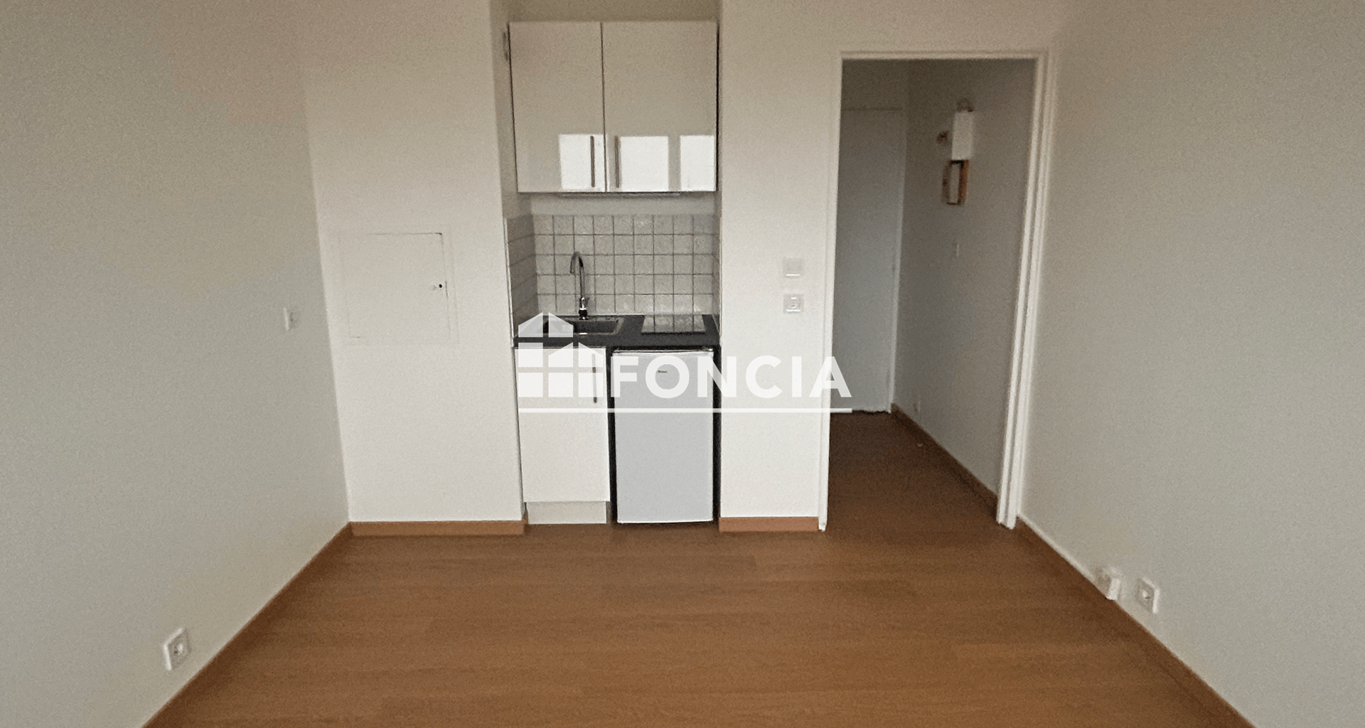 Studio (16 m²) à louer - Melun (77000)