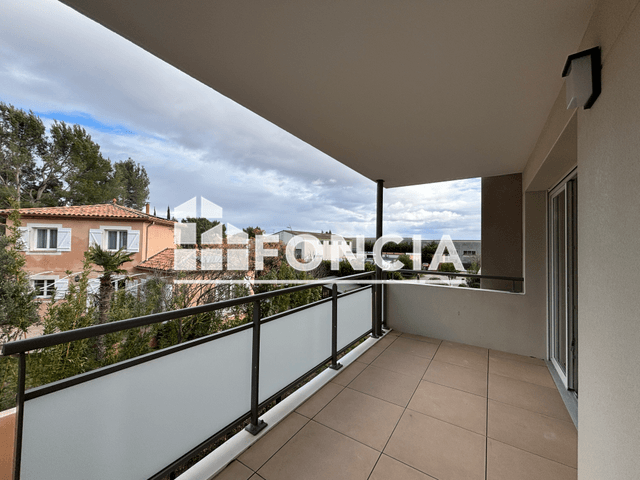 Appartement 3 pièces (64 m²) à louer - Les Angles (30133)