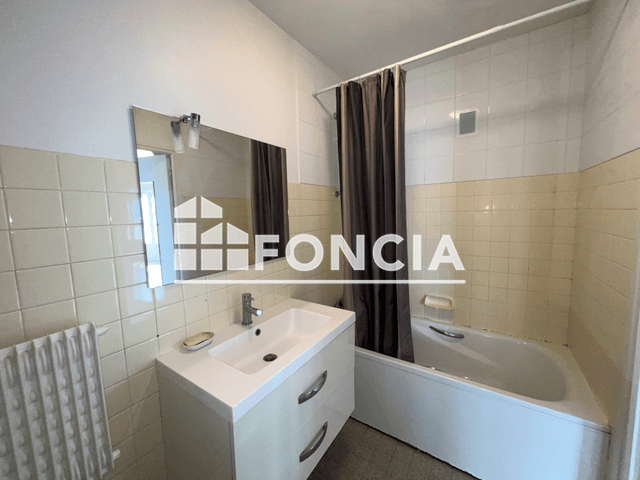 Appartement 4 pièces (84 m²) à louer - Grenoble (38100)