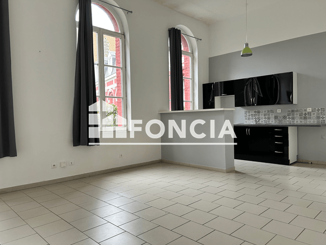 Appartement 2 pièces (56 m²) à louer - Avesnes Le Sec (59296)