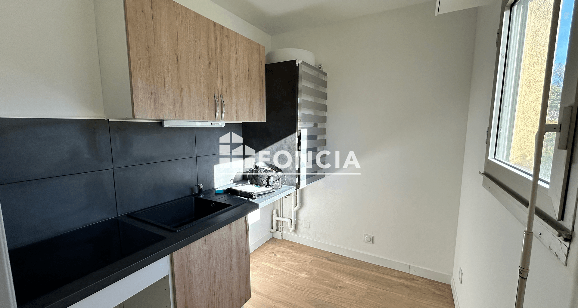 Studio (25 m²) à vendre - Uzès (30700)