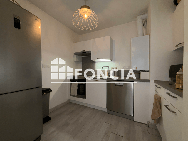 Appartement 4 pièces (83.09 m²) à louer - Venissieux (69200)