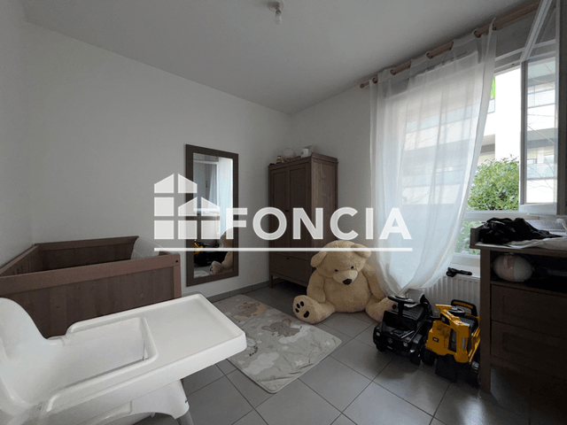 Appartement 4 pièces (83.09 m²) à louer - Venissieux (69200)