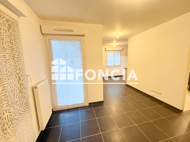 Studio (25 m²) à louer - Saint Julien En Genevois (74160)