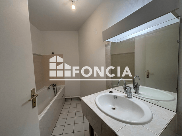 Appartement 2 pièces (54.27 m²) à louer - Caluire (69300)