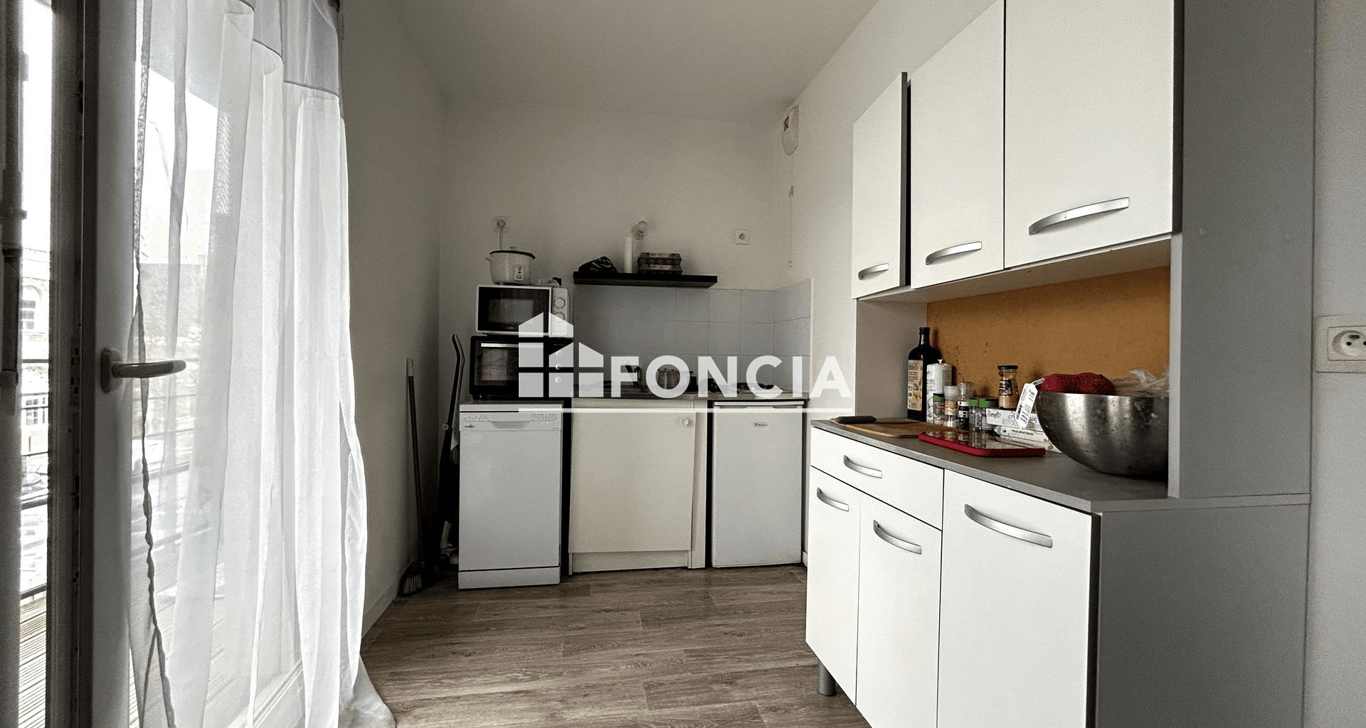 Studio (28 m²) à vendre - Corbeil-essonnes (91100)