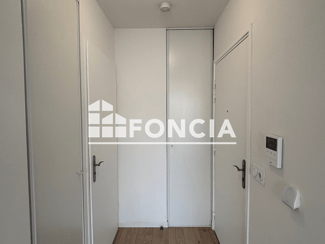 Studio meublé (26.3 m²) à louer - Villeneuve-la-garenne (92390)