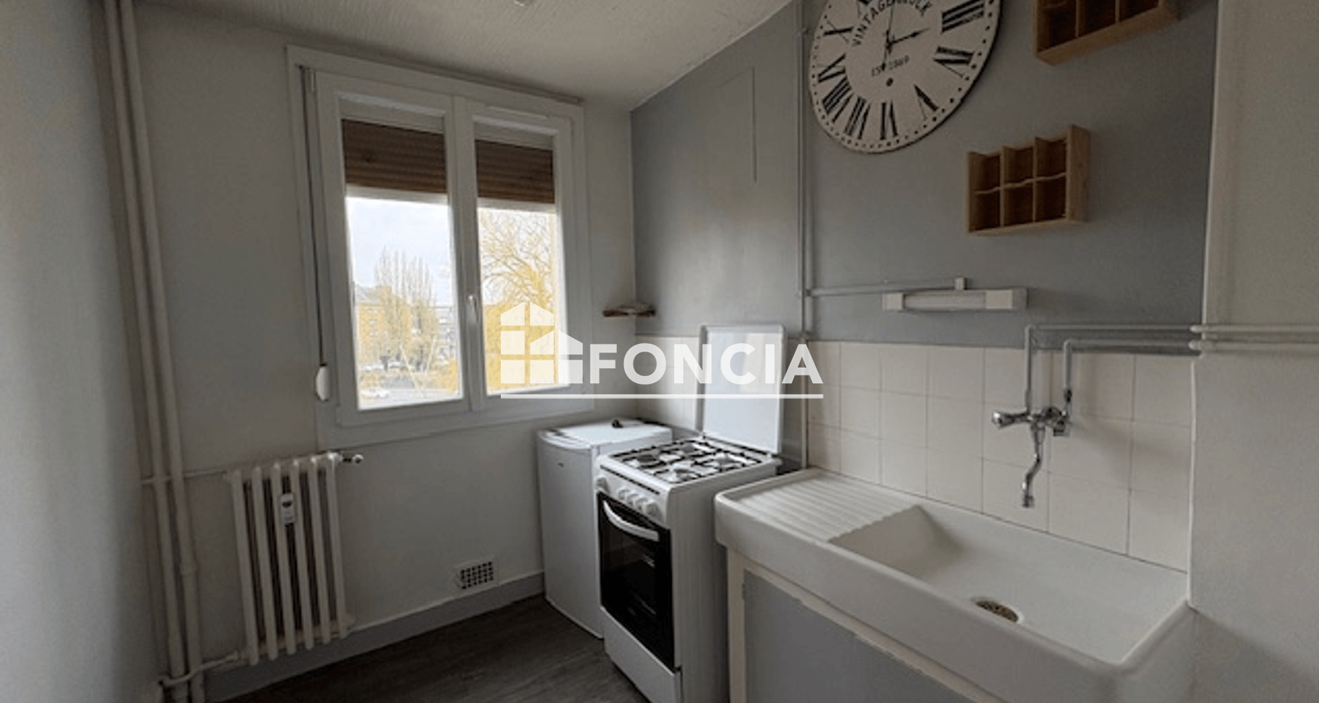Appartement 2 pièces (47 m²) à vendre - Charleville-mézières (08000)