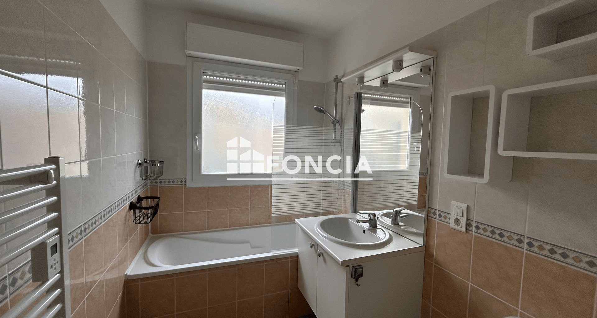 Appartement 5 pièces (102.87 m²) à louer - Clermont-ferrand (63000)